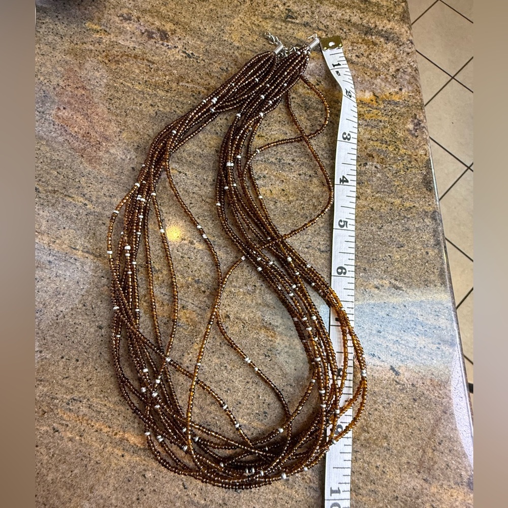 Hand made brown beaded necklace - Picture 2 of 3